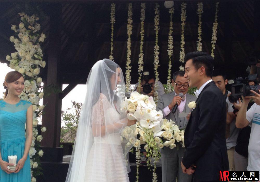杨幂刘恺威婚礼现场直击 唯美婚纱照曝光(1)