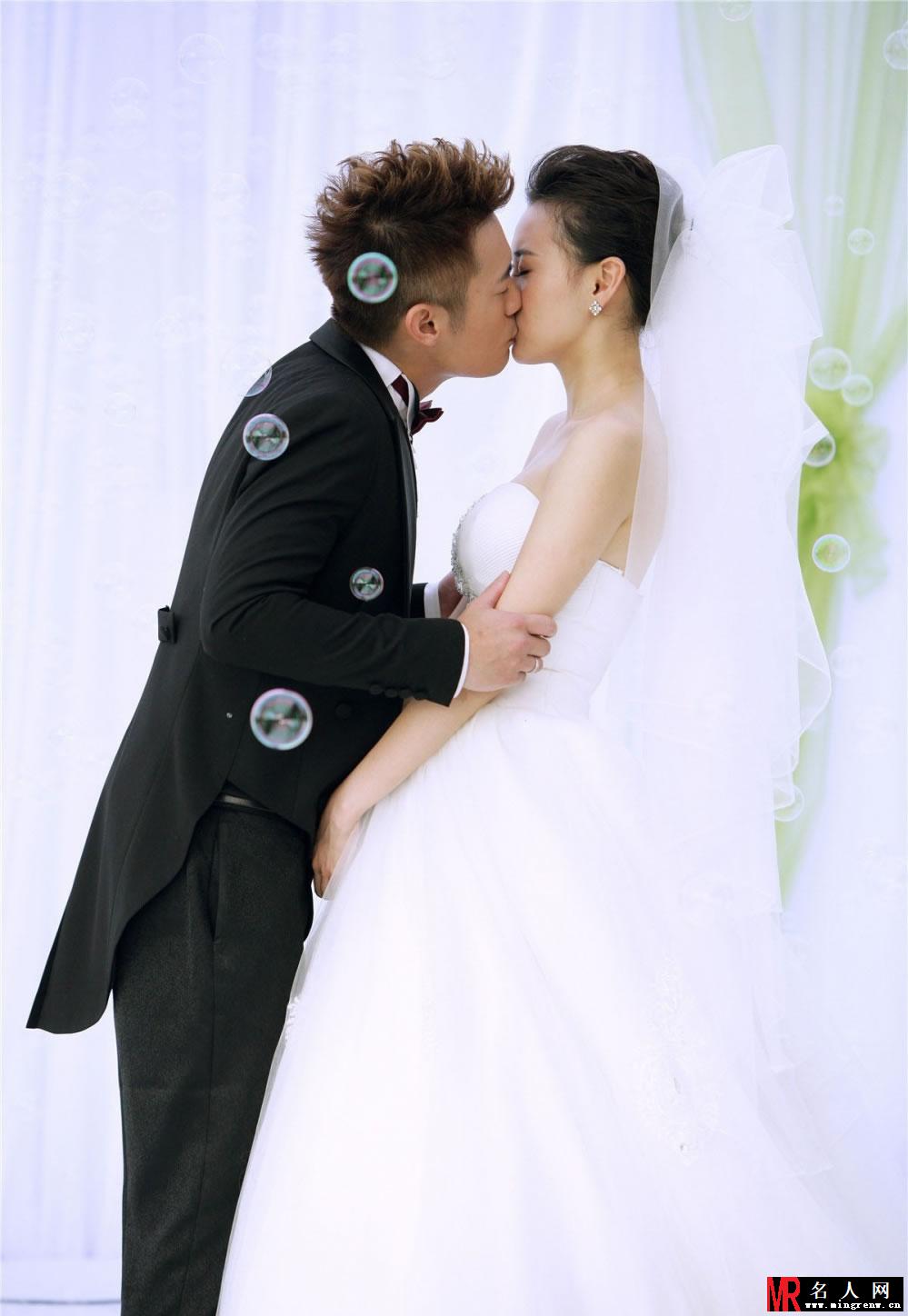 江铠同范逸臣偶像剧爱闪亮结婚剧照(1)