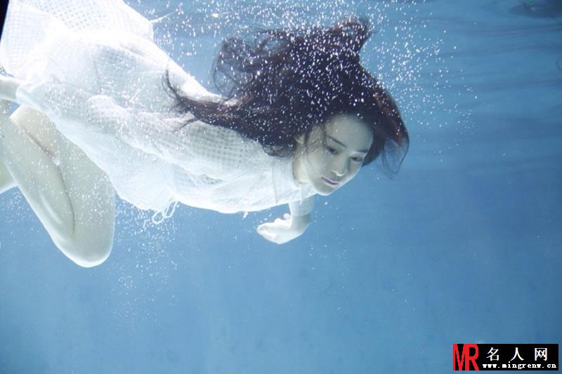 张馨予日常唯美生活照 高冷性感女神范(1)