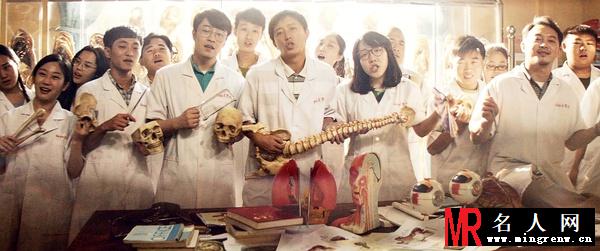 万物生长白老师剧照(1)