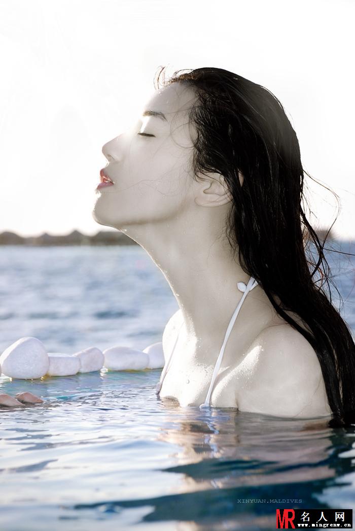 张辛苑《马尔代夫的假期》写真(1)