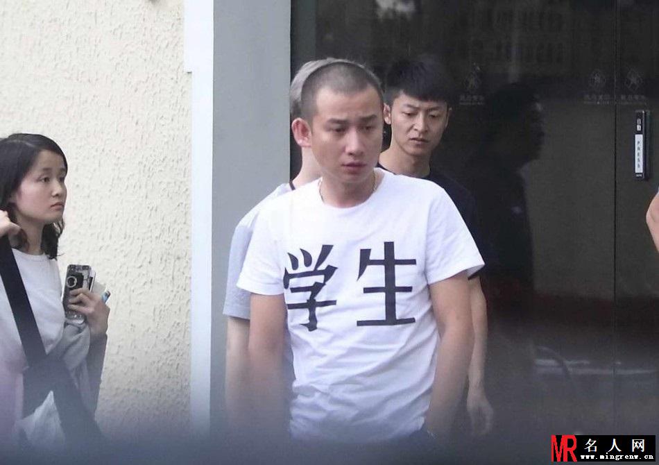 包贝尔小宋佳加盟文章处女作《陆垚知马俐》(1)