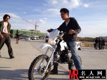 2014年冯绍峰生活照合辑 阳光帅气苦中作乐(1)