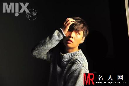 EXO张艺兴MIX写真绅士形象曝光 帅气有型(1)