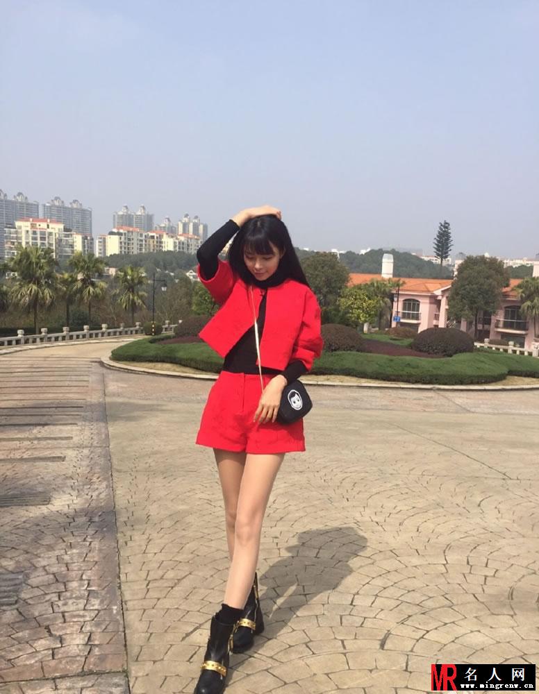 沈梦辰整容后星途畅通 美艳生活照曝光(1)
