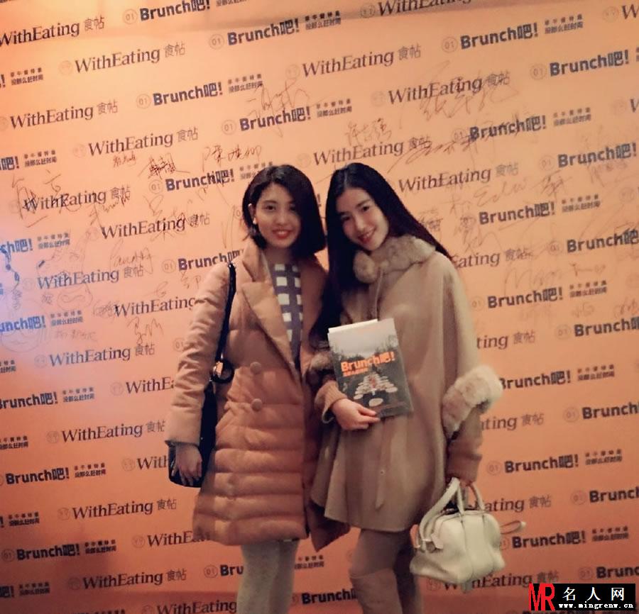 母神张辛苑微博生活照高清图集 酥胸外露展姣好身材(1)