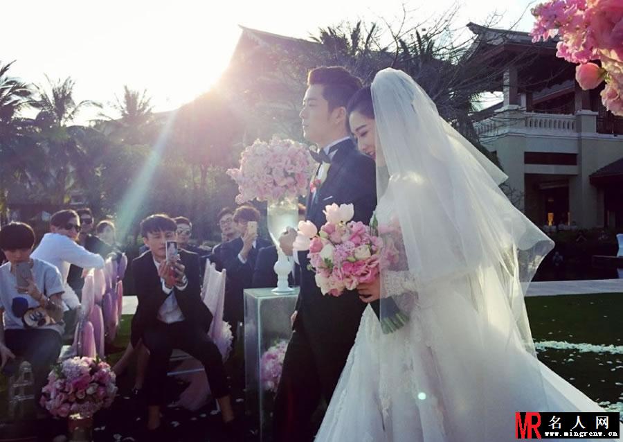 王栎鑫婚礼全套组图 快男伴郎团抢镜(1)