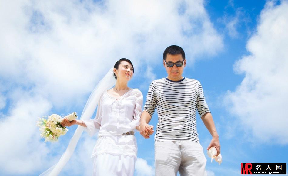 陈建斌蒋勤勤结婚8周年 补办婚礼浪漫湿吻(1)