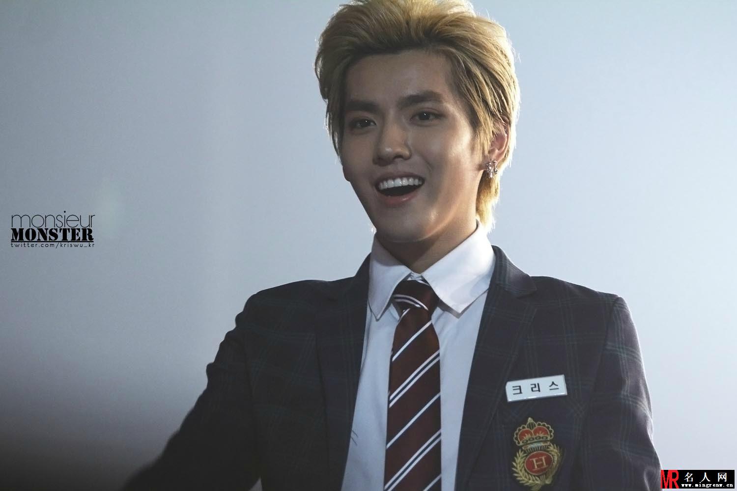 2013melon music awards颁奖典礼吴亦凡率领EXO兄弟帅气亮相(1)