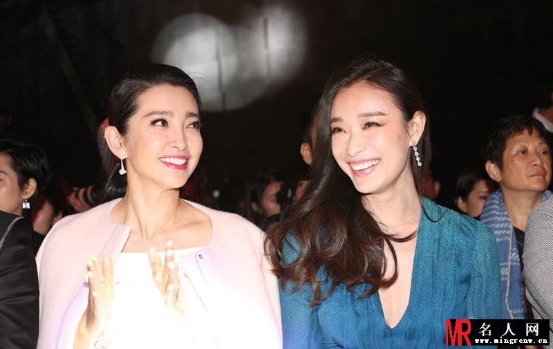 倪妮2015活动大图集第三弹 一袭花裙一笑倾城(1)