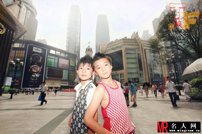 TFBOYS王源2012年青涩可爱生活照集(1)
