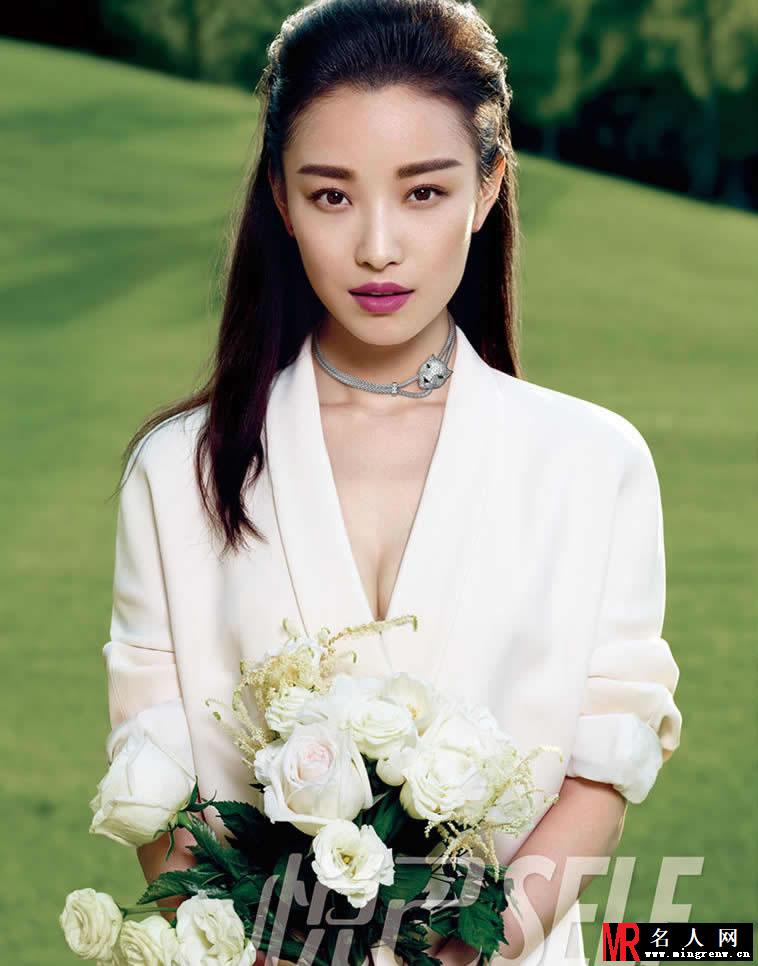 倪妮清新田园风写真性感相伴(1)