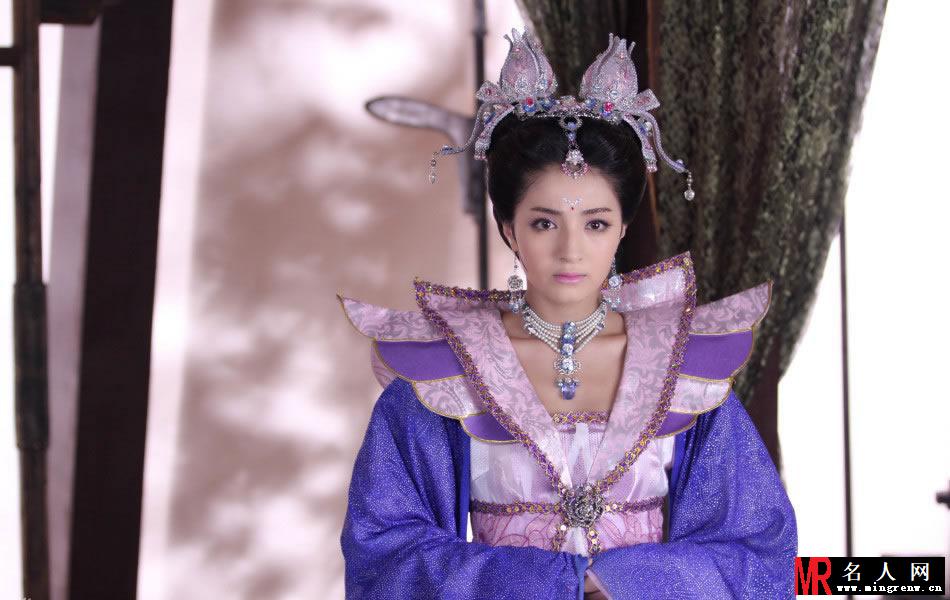 《封神英雄》 麦迪娜高清剧照 饰演玉磬显天真(1)