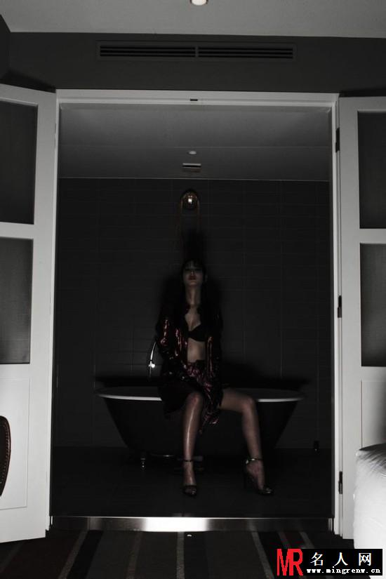 佐佐木希暗黑惊悚写真 瞳孔出血美艳女鬼(1)