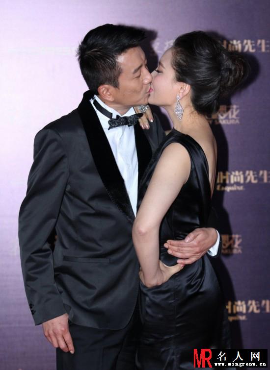 时尚先生颁奖盛典 众女星抛胸露乳各种走光(1)