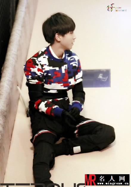 TFBOYS参加《疯狂的麦咭》 各种困难关卡恐怖来袭(1)