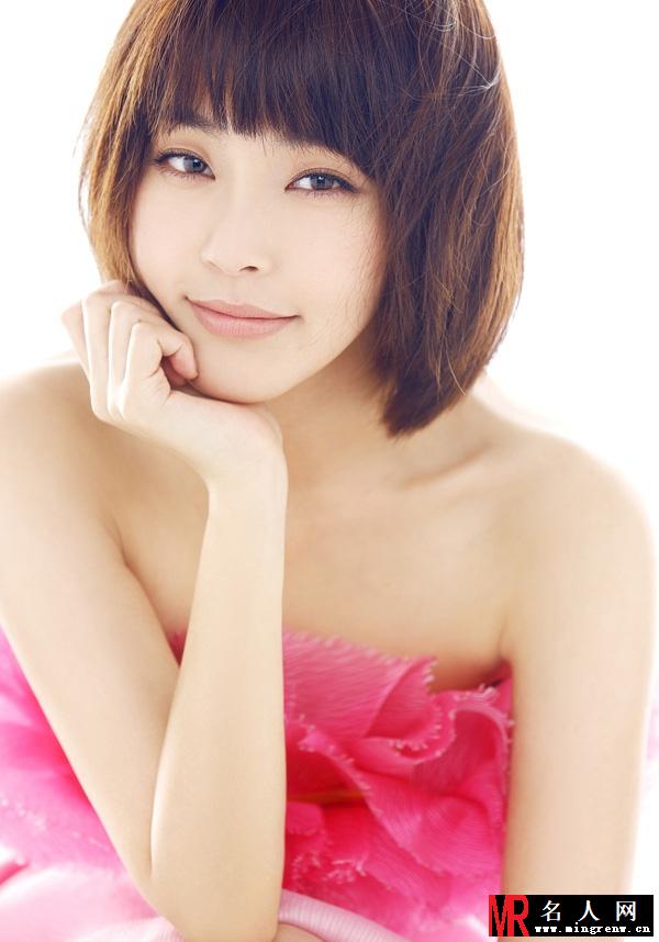 张佳宁甜美写真 被赞小金莎(1)