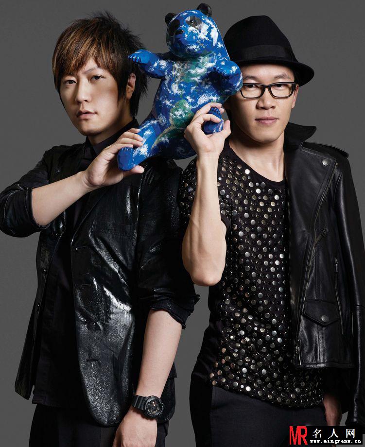 周迅黄晓明携众星拍公益写真 为大熊猫筹款(1)