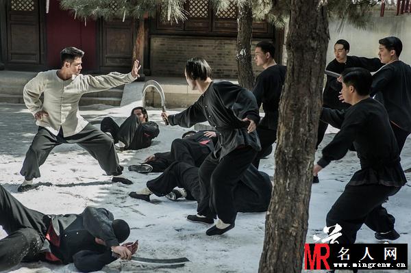 道士下山周西宇剧照(1)