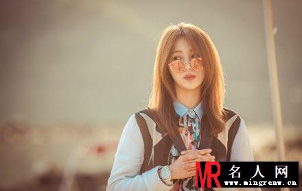 郑爽《花儿与少年2》高清剧照 郑爽井柏然暧昧剧照(1)
