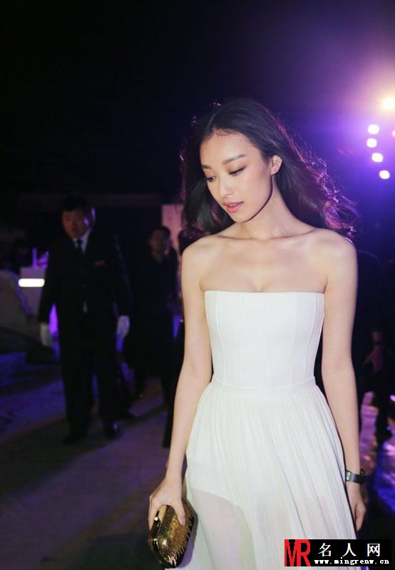 倪妮2014活动大图集第十弹 与angelababy等共获微博女神(1)