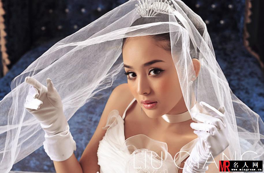 古力娜扎早期美空写真曝光 罕见青涩稚嫩(1)