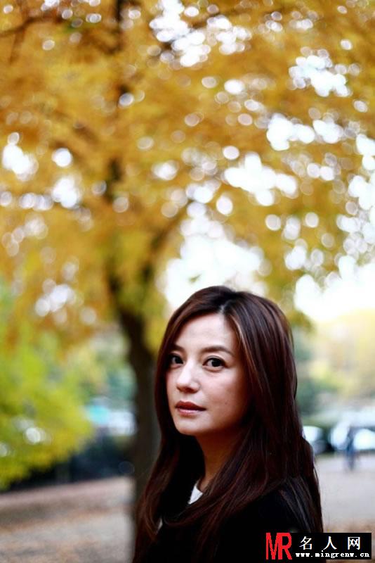 赵薇独家写真 叹赵薇的美丽与哀愁(1)