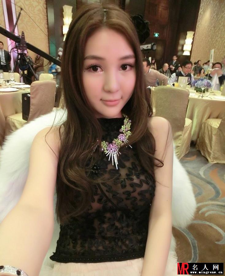 郭美美涉嫌赌博性交易 昔日炫富照大甩卖(1)