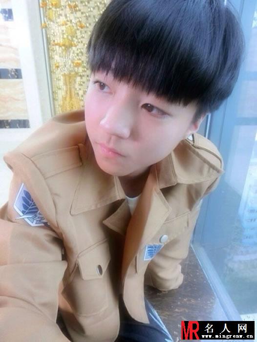 TFBOYS王俊凯2014年上半年可爱生活照集(1)