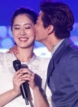 陈晓东夫妇台上热吻 甜蜜婚姻令人向往(12P)