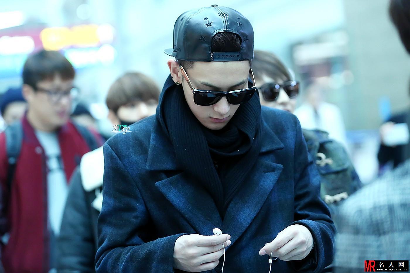 2014年12月EXO韩国仁川飞赴深圳机场写真黄子韬图片写真(1)