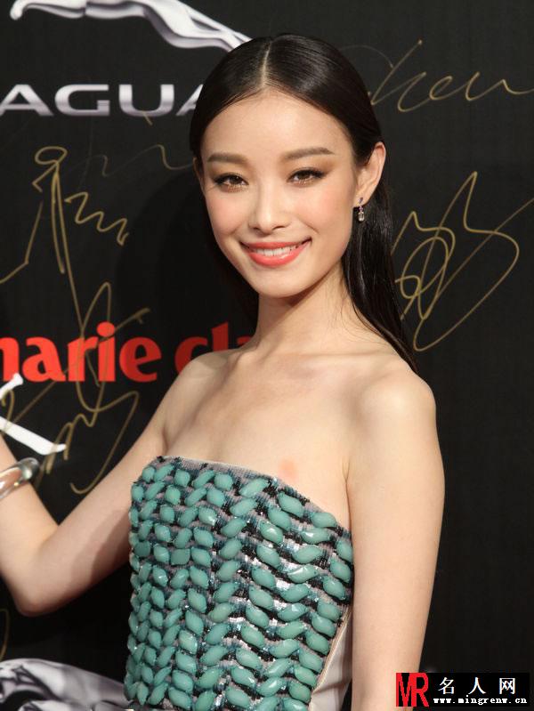 倪妮2013活动大图集第二弹 冯绍峰搂倪妮关系亲密(1)