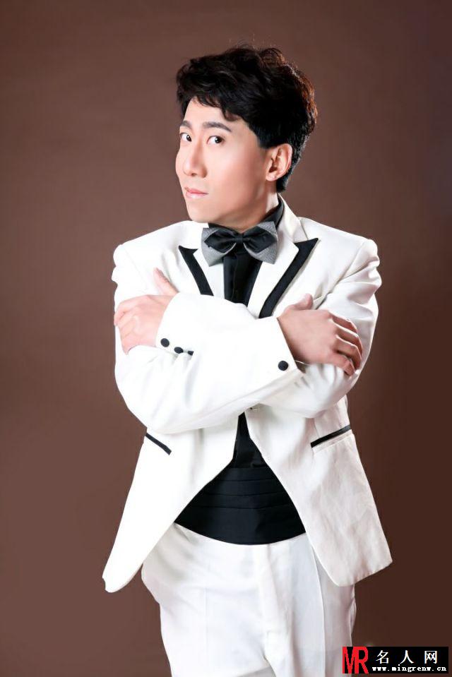 演员孔郁的个人写真(1)