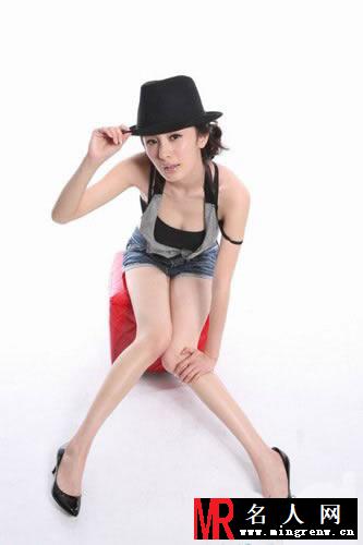 杨幂早期《性感与可爱并存》系列写真(1)