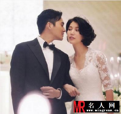 逗比夫妇张智霖袁咏仪甜蜜合照(1)