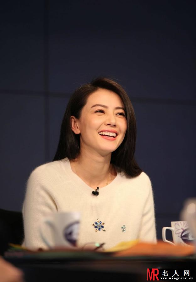 高圆圆做客《东方眼》 女神展笑颜露牙龈(1)
