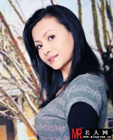 郭美美妈妈海量私照曝光 美艳外貌获赞(1)