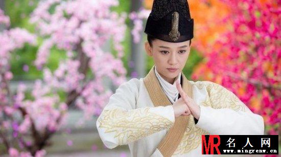 刘诗诗刘亦菲 女星帅气男装赛潘安(1)