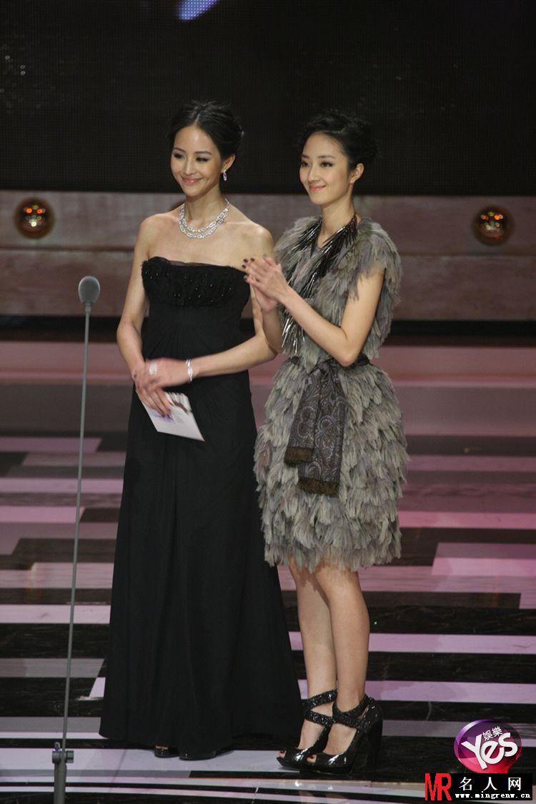 2008年第45届金马奖颁奖礼 张钧甯秀骨感香肩美丽端庄(1)