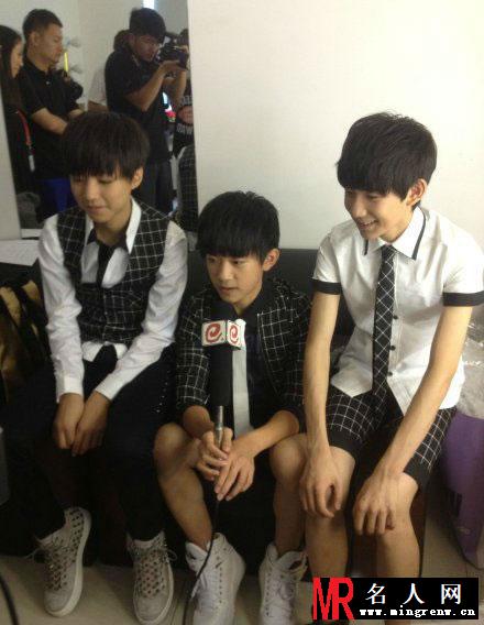 TFBOYS参加《少年中国强》 节目录制(1)