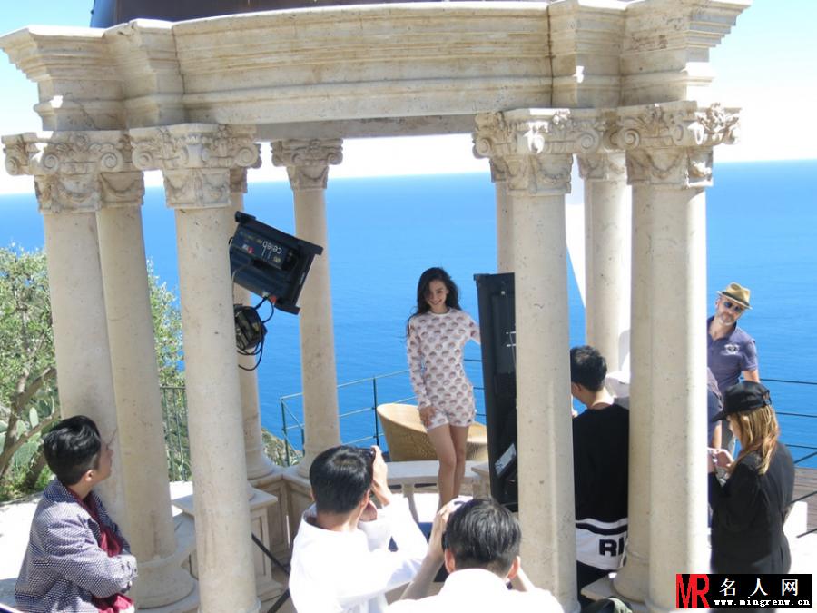 baby戛纳时尚写真曝光 慵懒眼神更显优雅迷人(1)