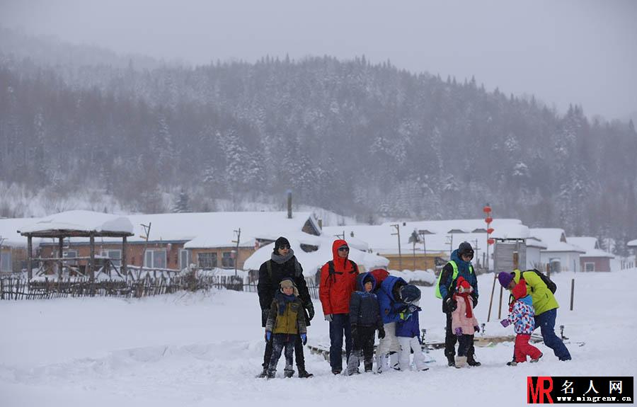 爸爸去哪儿东北站剧照 萌娃的白雪童话世界(1)