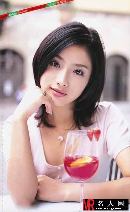 日本厚嘴唇美女石原里美清纯旧照 少女风情(1)