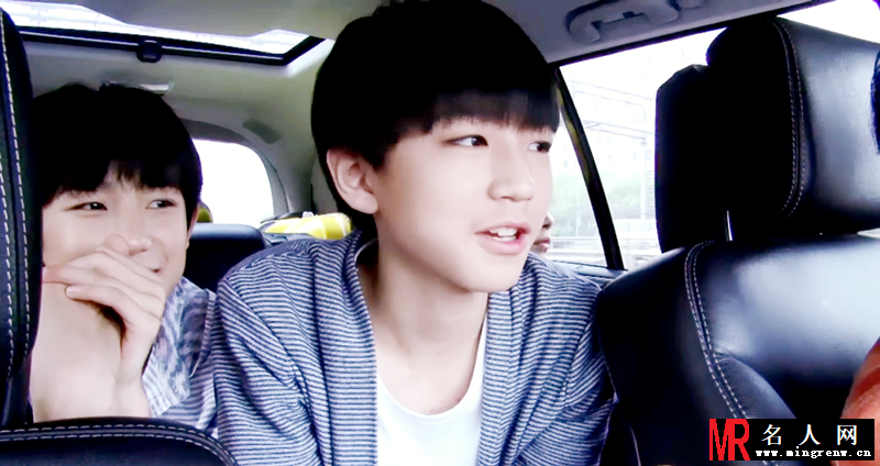 TFBOYS参加音悦台第二届盛典饭拍(1)