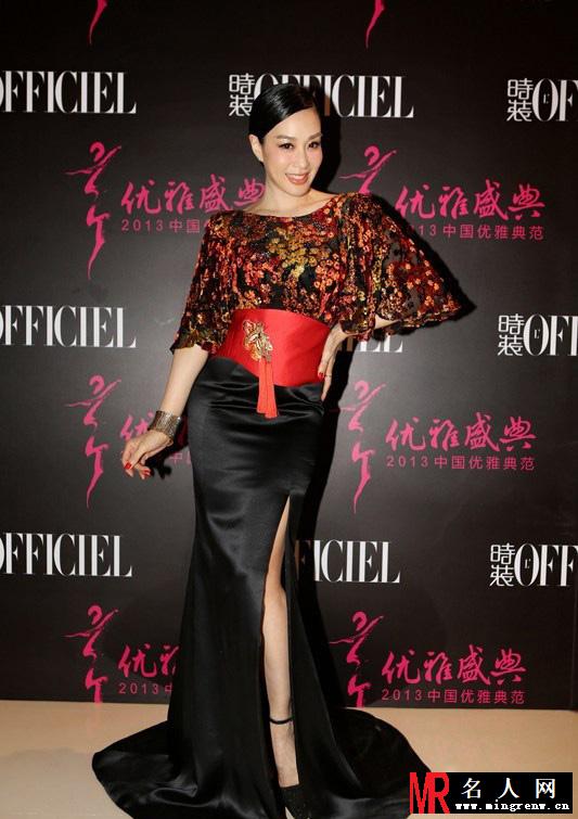 钟丽缇性感裸背秀风骚 牵手李治廷大肆调戏(1)