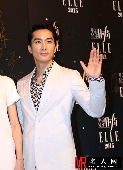 成龙杨幂陈赫等明星亮相《华谊兄弟ELLE之夜》(1)