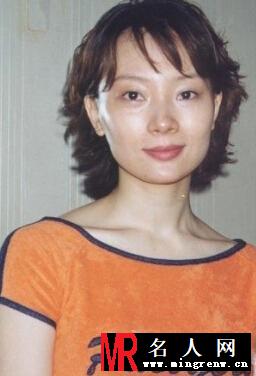陈数疑似整容 村姑旧照泄露遭吐槽(1)