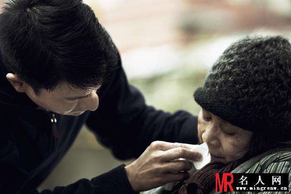 桃姐罗杰剧照(1)