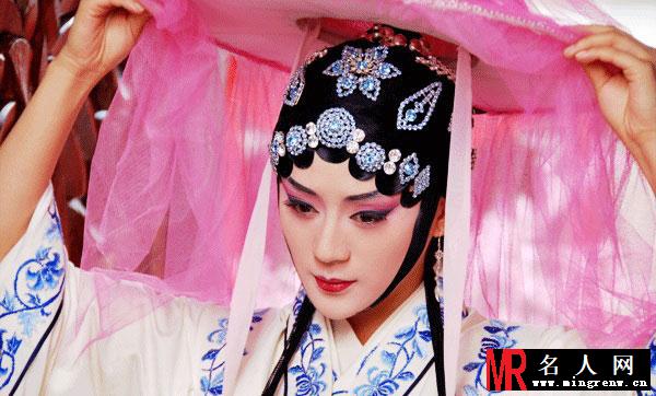 袁姗姗完美演绎《秦香莲》 贤妻形象大受追捧(1)