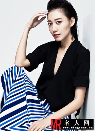 高露御姐写真 彰显熟女魅力(1)